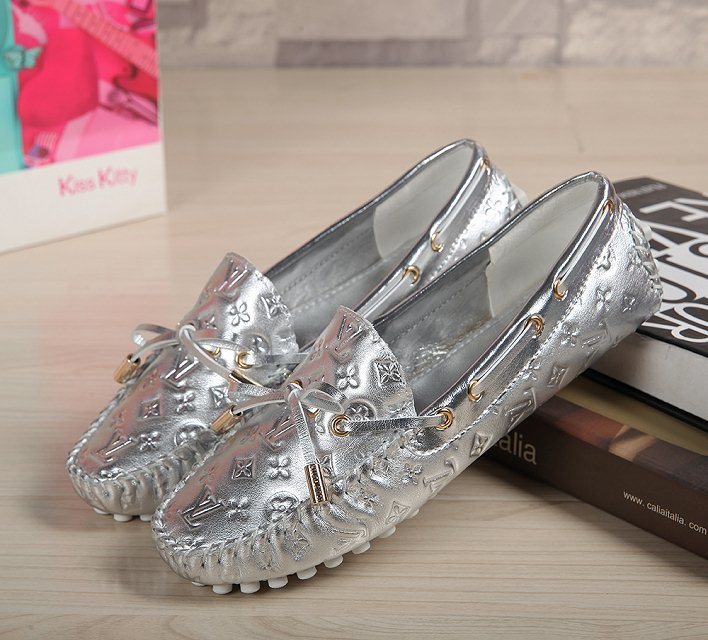 LV Loafers Women--030